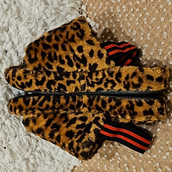 Steve Madden Slides - Picture 7 of 12